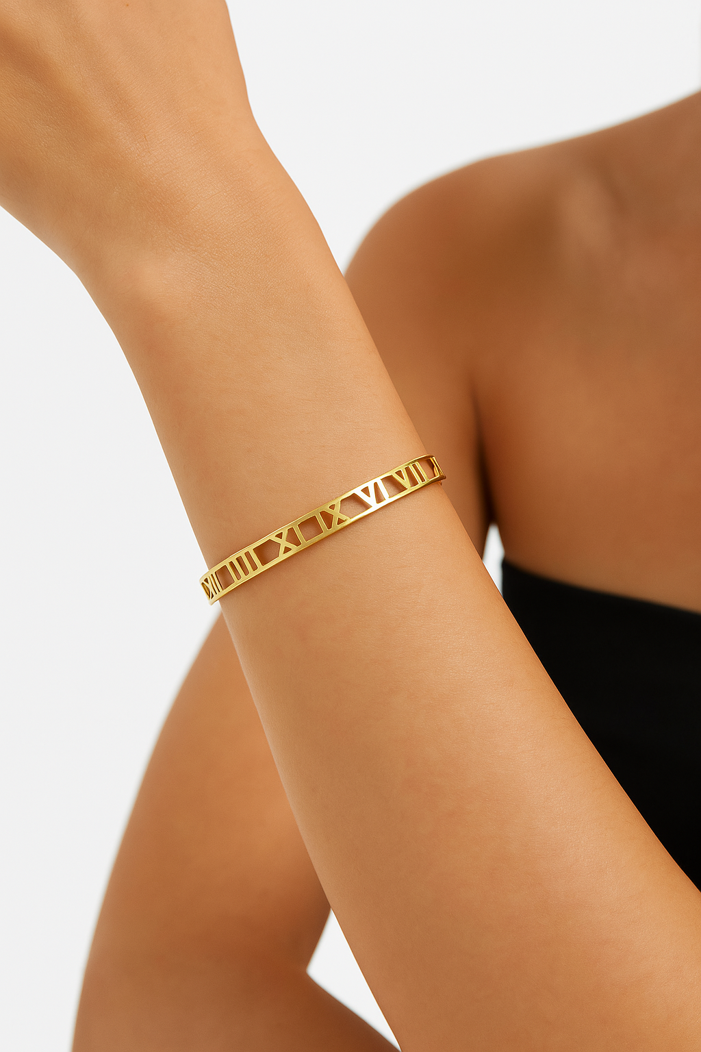 Gold Steel Hollow Roman Numerals Bracelet