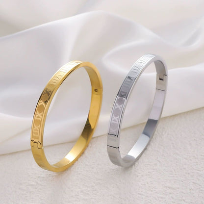 Gold Steel Roman Numerals Bracelet