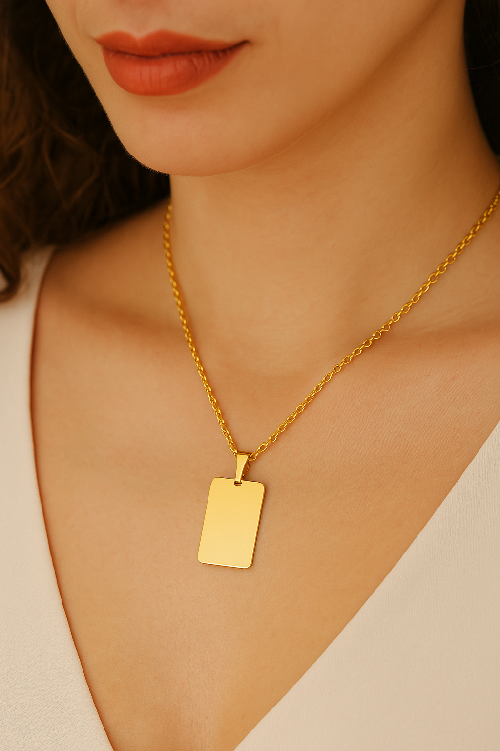 Pendant Disc Necklace